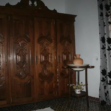 Accommodatie bij particulieren 25 De Abril