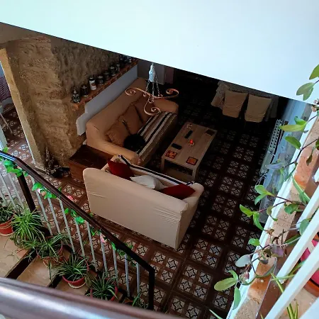 25 De Abril Accommodatie bij particulieren