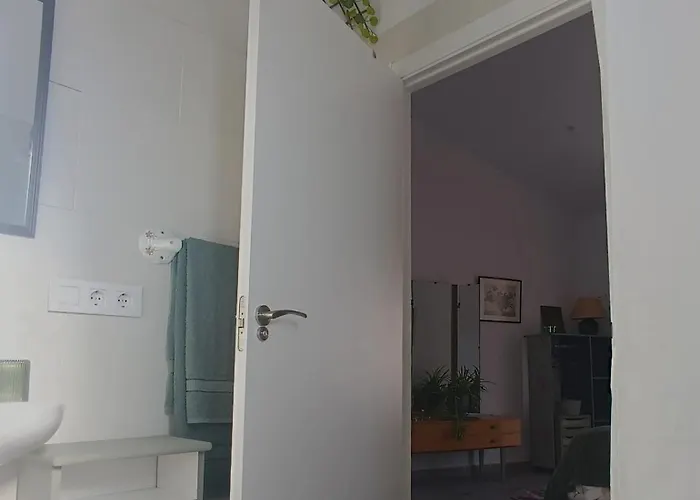 25 De Abril Homestay szállás